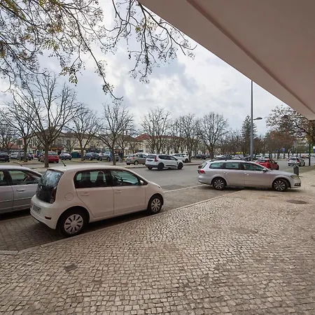 Stylish By The Beach, By Timecooler Apartman *