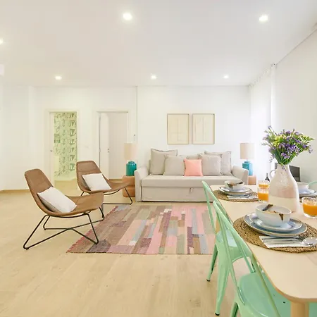 Stylish By The Beach, By Timecooler * Setúbal