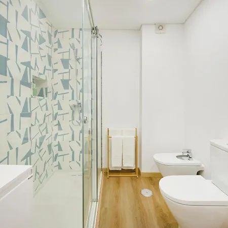 Apartman Stylish By The Beach, By Timecooler *