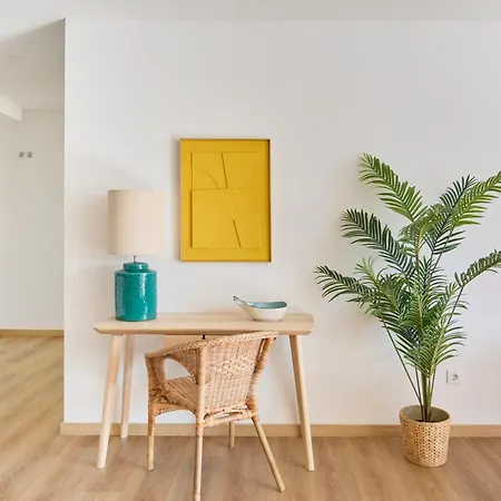 Stylish By The Beach, By Timecooler * Setúbal